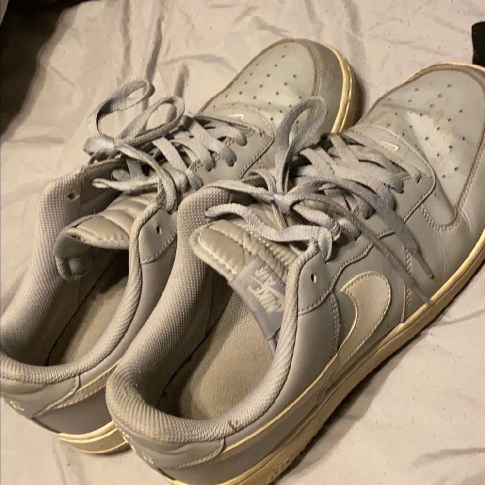 Nike Air Force 1